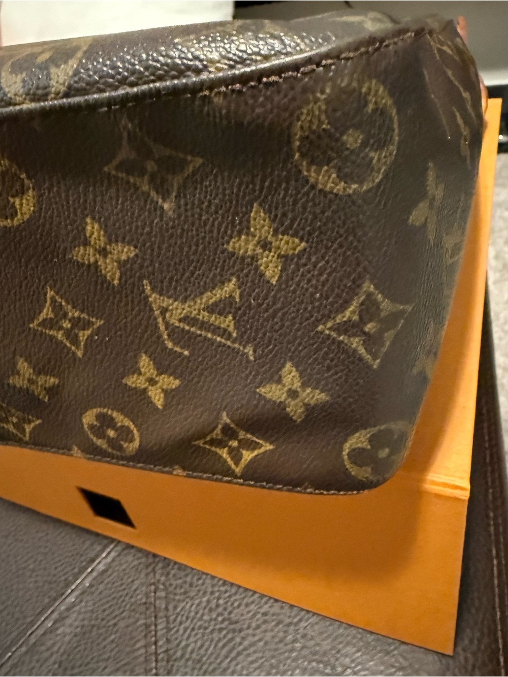 Louis Vuitton Monogram Canvas Shoulder Bag with Tan Handle - Picture 7 of 9